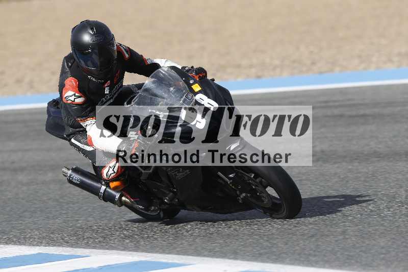 /01 24.-27.01.2025 Moto Center Thun Jerez/gruen-green/98